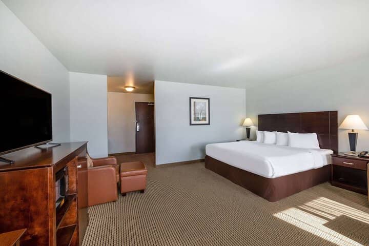 Room 15 of 46